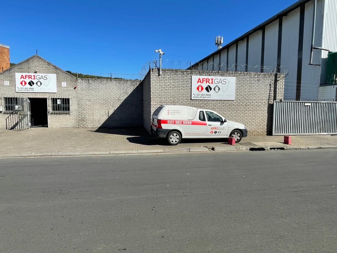 Afrigas installation, maintenance and repair vehicle at a depot